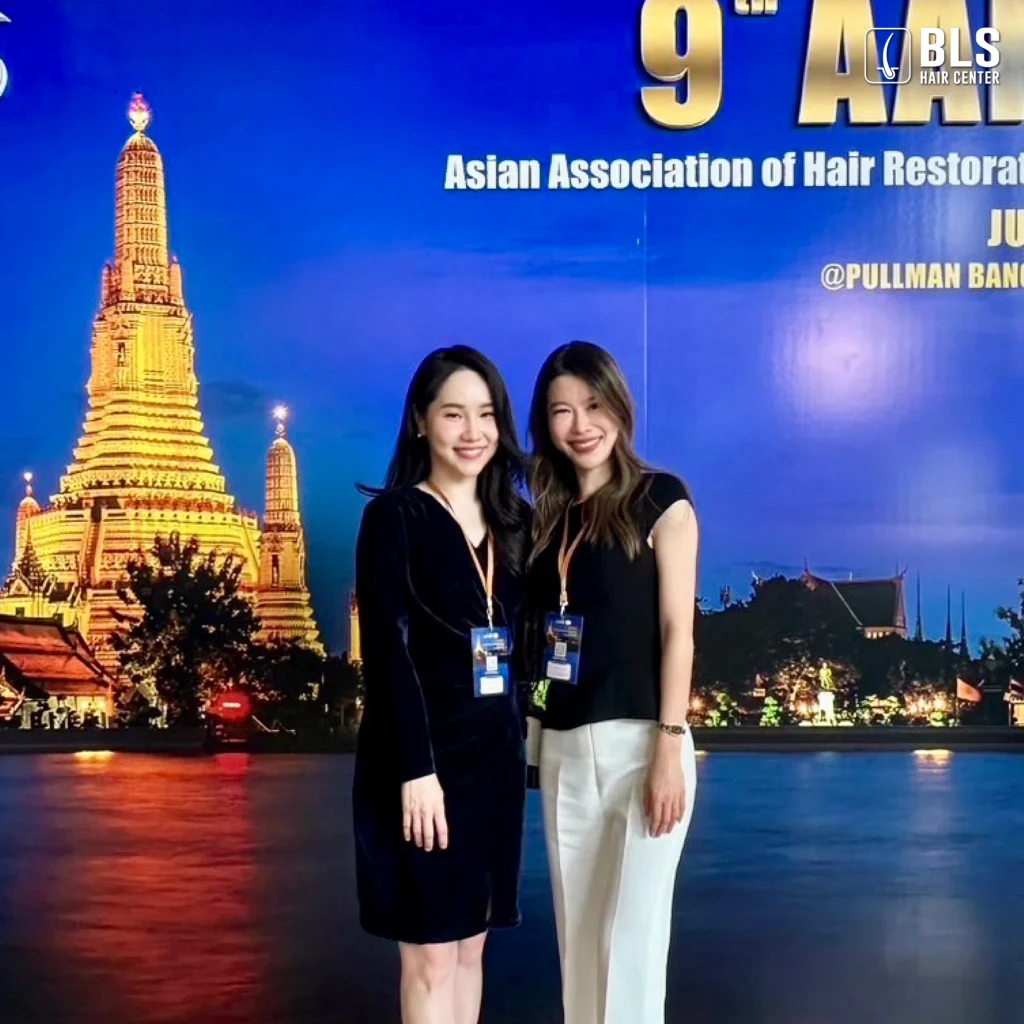 หมอบี และหมอพิ้งค์ ปลูกผม ที่งาน AAHRS 2025