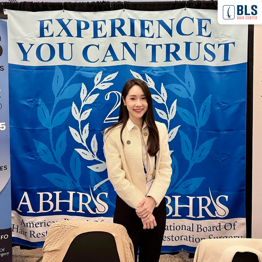 หมอบี ในงาน The ISHRS 32nd World Congress 2024 ที่ USA